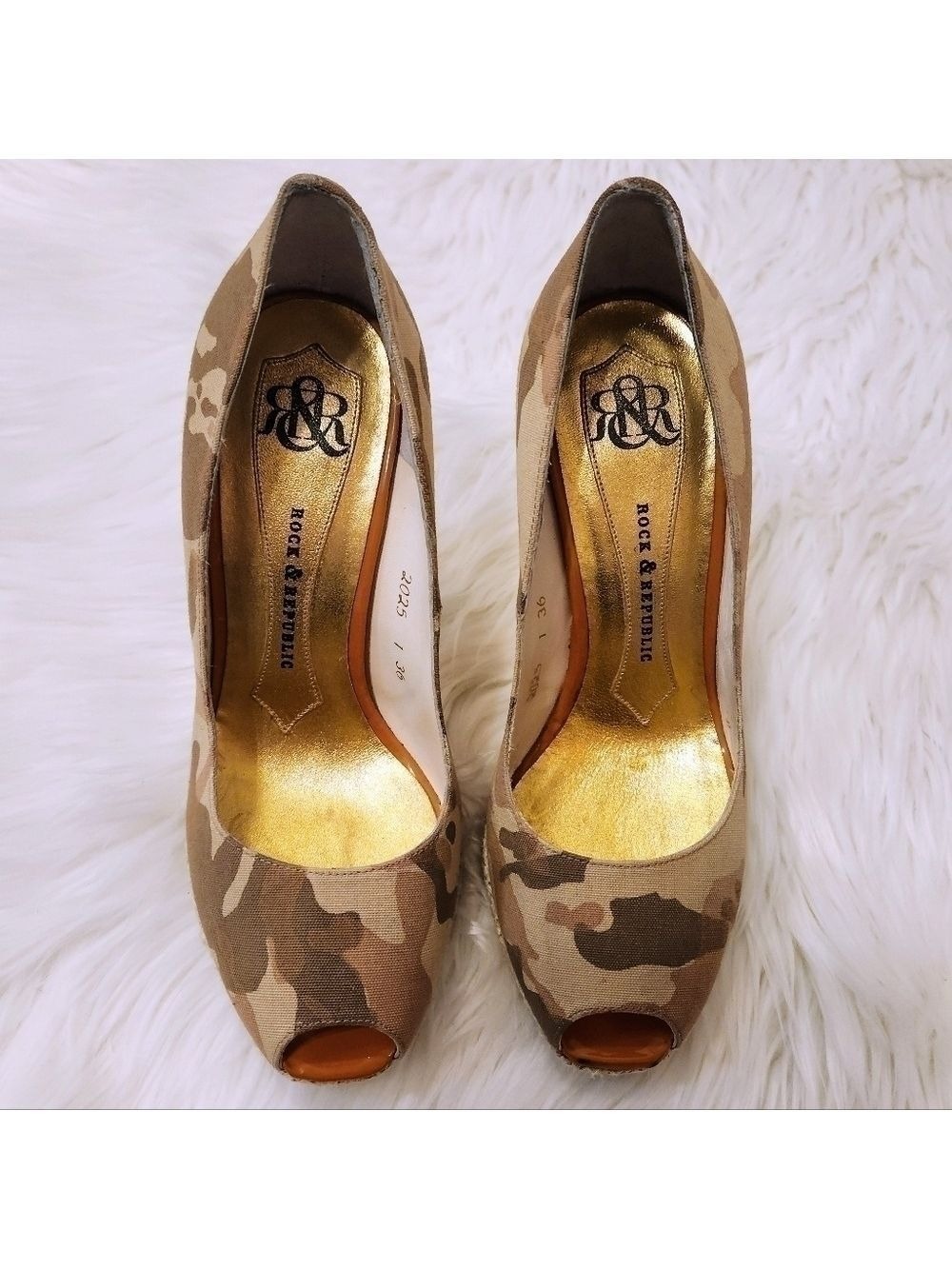 Rock Republic Camouflage Espadrille Stiletto Platform Pump Size 6 - Picture 4 of 12